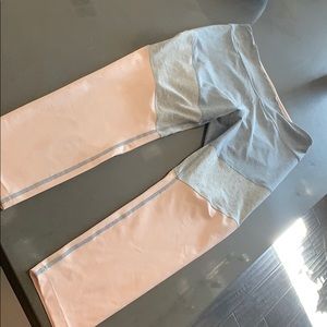 NWOT 7/8 Outdoor Voices Springs Leggings